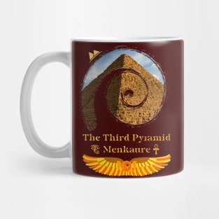 Third Pyramid in Giza, Egypt: Menkaure V02 Mug